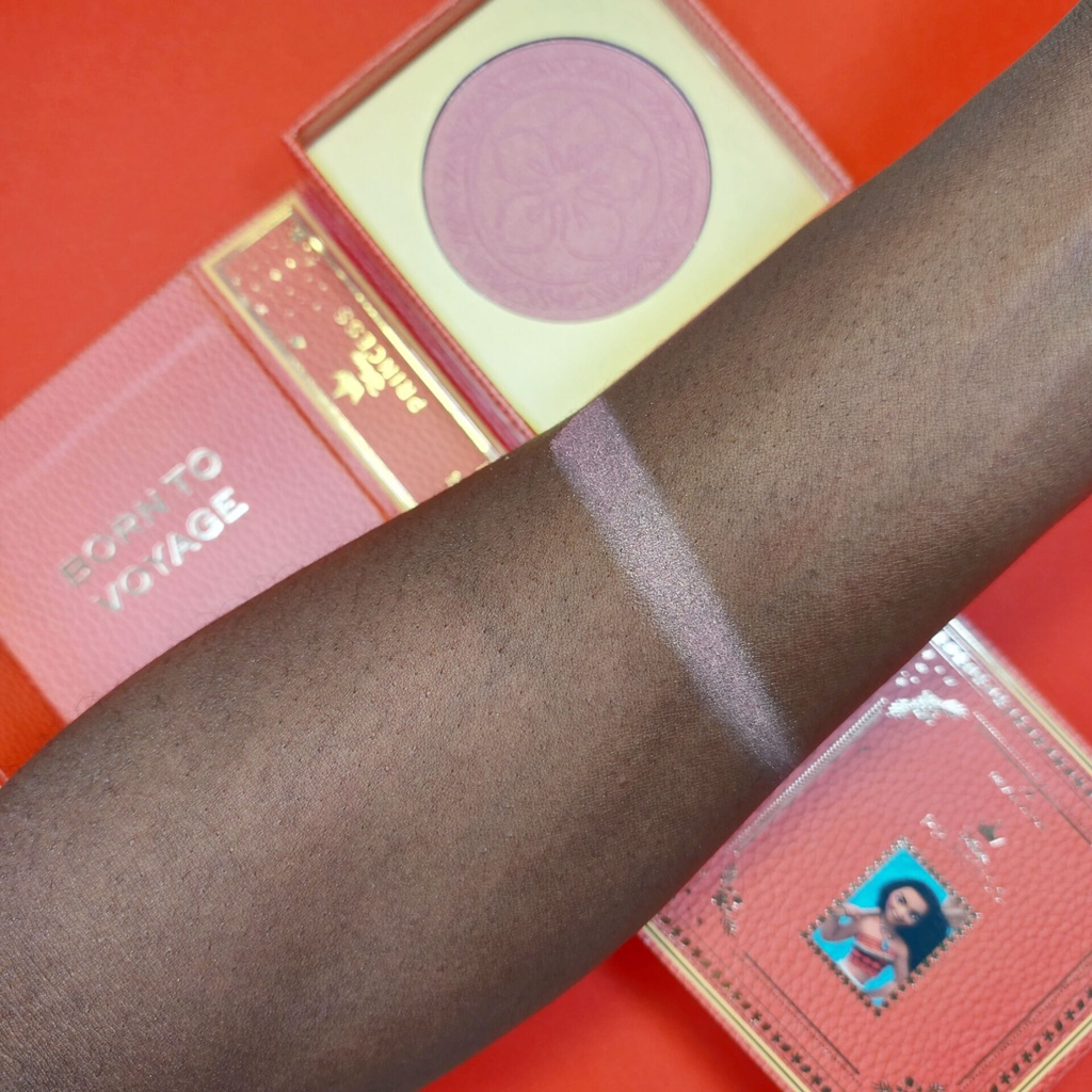 I Heart Revolution x Disney Fairytale Blusher Moana 