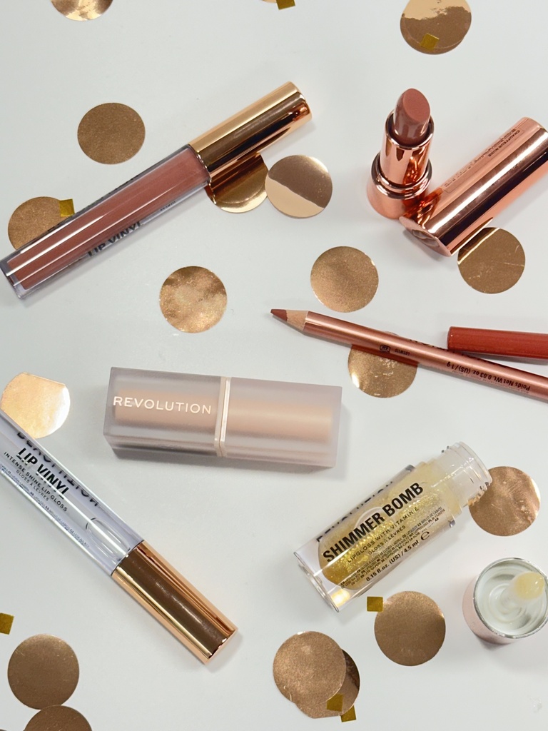 Revolution Ultimate Nude Lip Kit