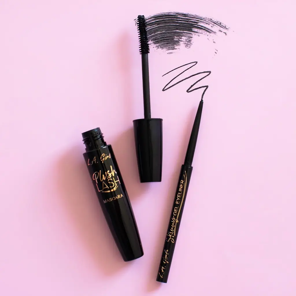 L.A. Girl Plush Lash Mascara Blackest Black