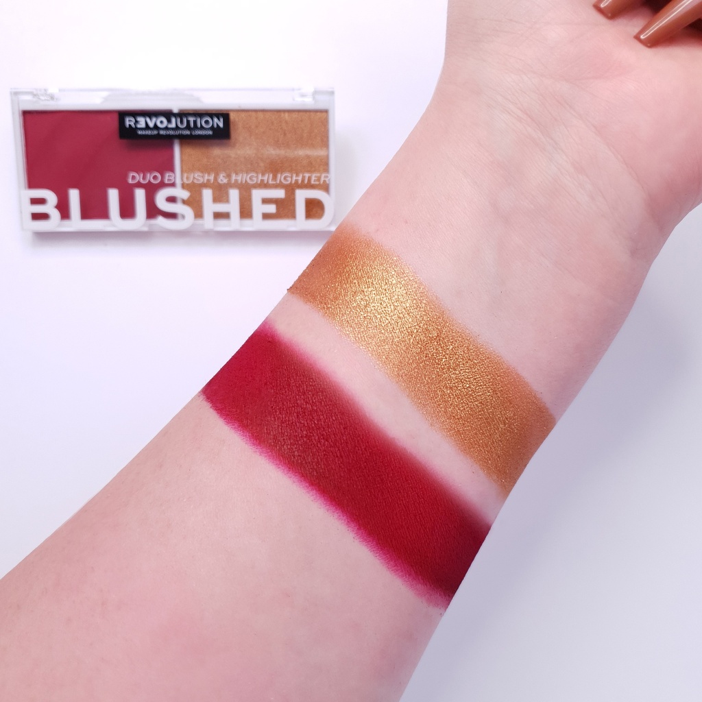 Revolution Relove Colour Play Blushed Duo Wishful