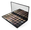 Makeup Revolution Ultra 32 shade   Eyeshadow Beyond Flawless