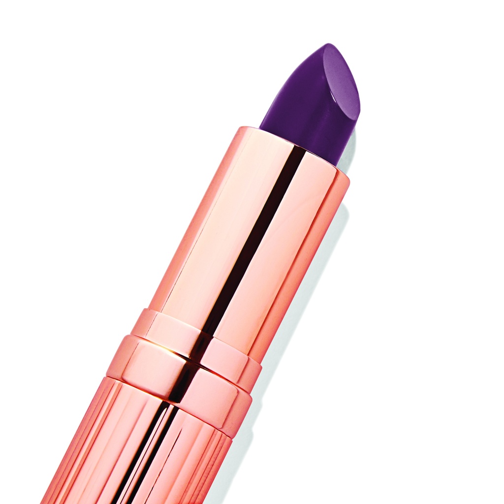 Makeup Revolution Renaissance Lipstick cliché