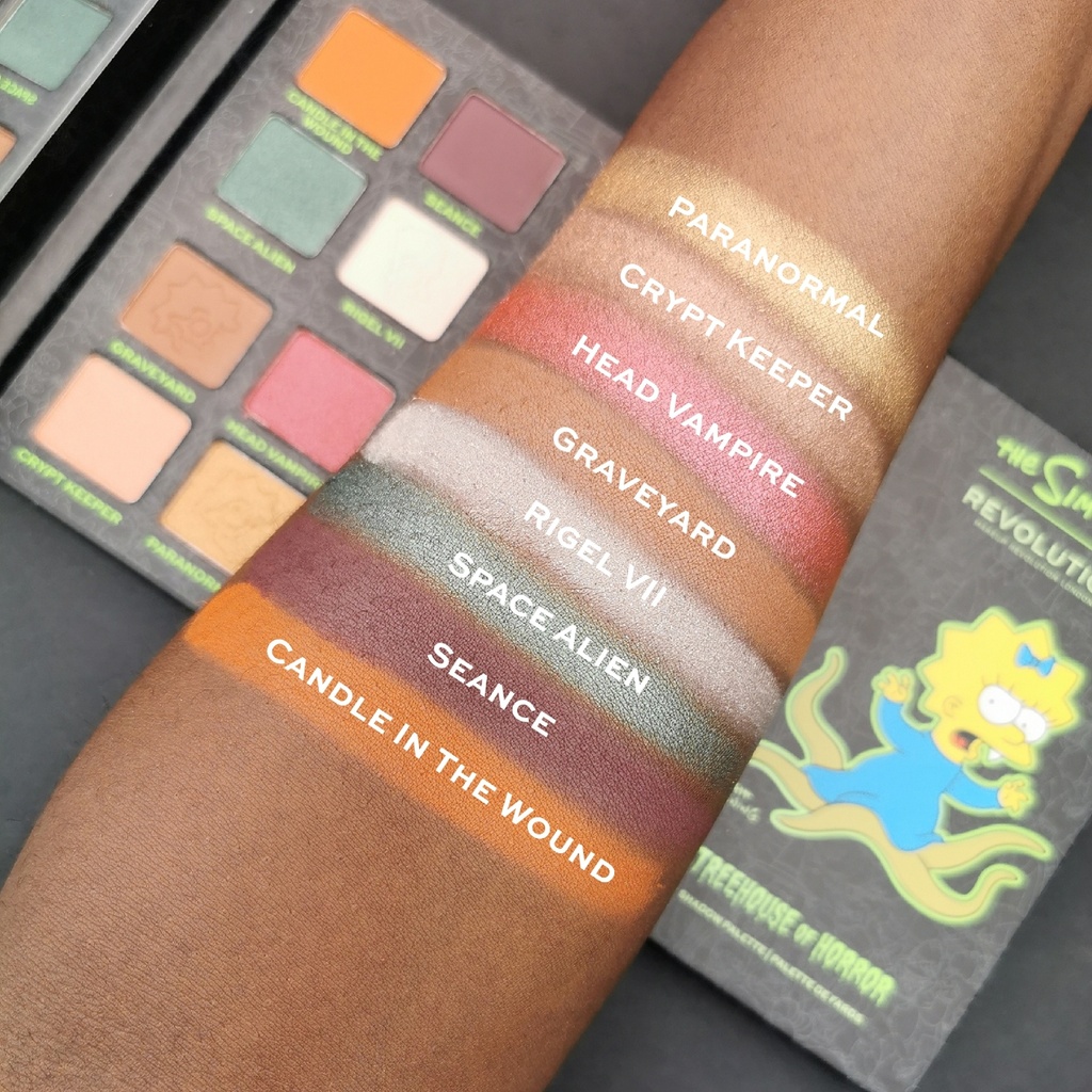 Revolution The Simpsons Mini Shadow Palette "Alien Maggie"