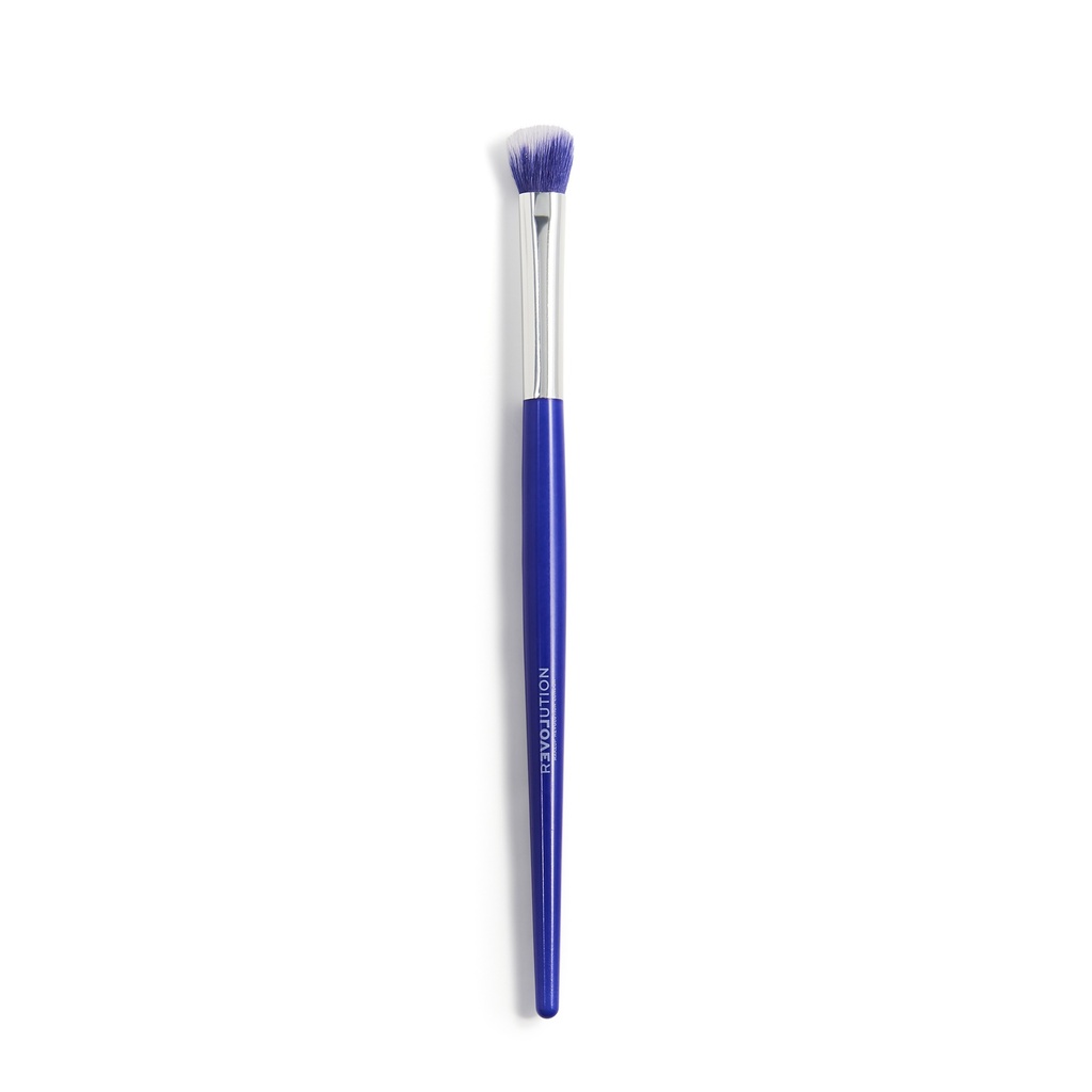 Revolution Relove Brush Queen Fluffy Blending Brush
