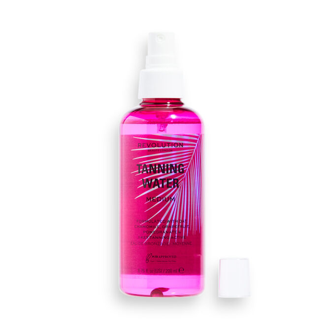 Revolution Beauty Tanning Water - Light/Medium