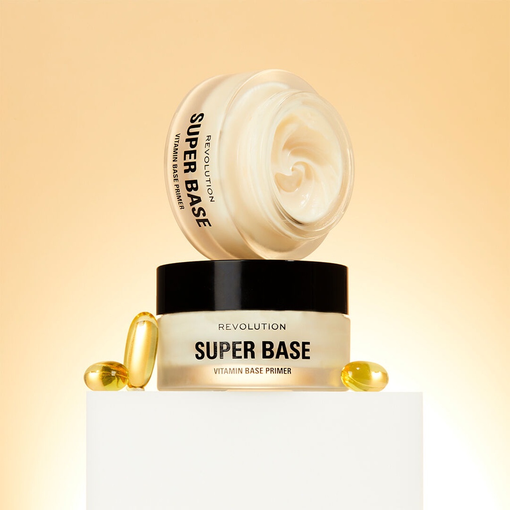 Revolution Super Base Vitamin Base Primer