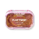 Trouble Maker Plot Twist Cream Highlight In Motion Gold