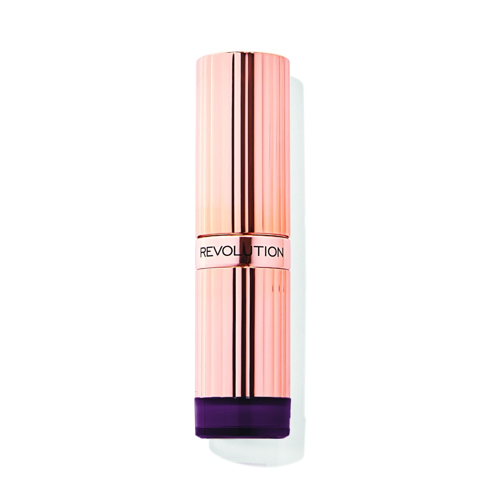 Makeup Revolution Renaissance Lipstick cliché